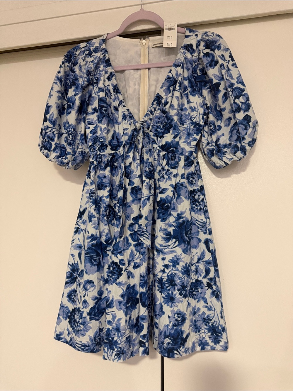 Abercrombie & Fitch Blue and White Floral Mini Dress
